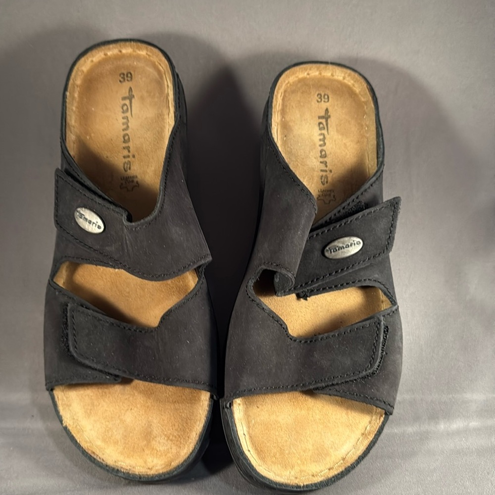 Tamaris Sandals, Spain, Black Suede, Rubber Sole Size 39 (8.5-9).
